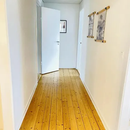 Aday - Vejgaard - Room 7 בית הארחה